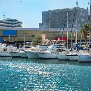 https://luxury-barcelona-boat-hotel.catalonia-hotels.com