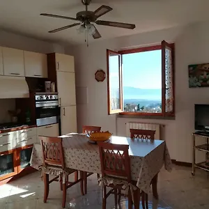 https://il-giardino-delle-rose.it-tuscanyhotel.com